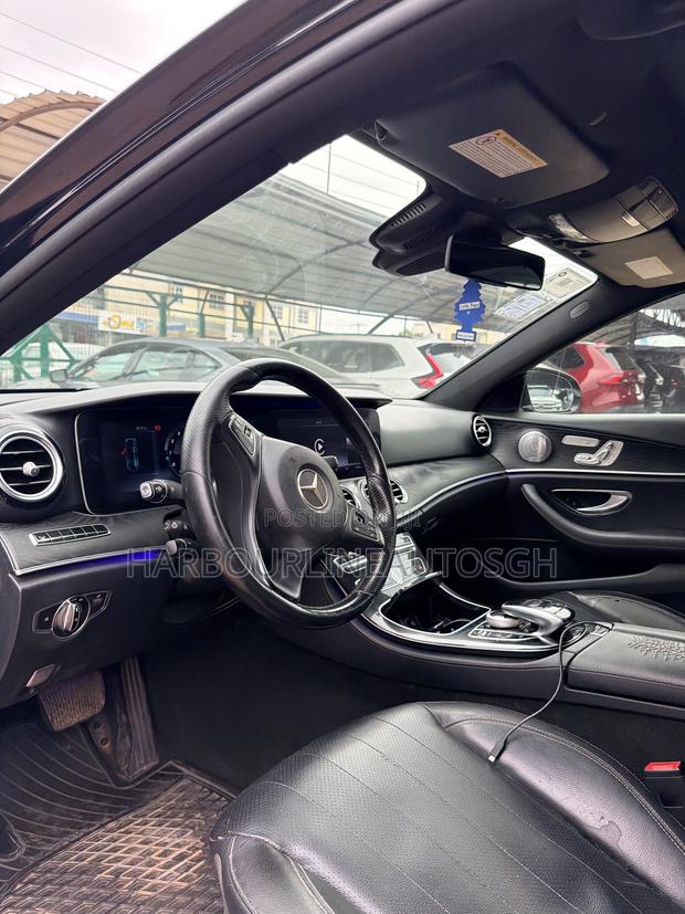 Mercedes-Benz E300 4Matic AWD Sedan (2.0L 4cyl 9A) 2017 Black