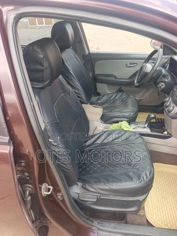 Hyundai Elantra 2010