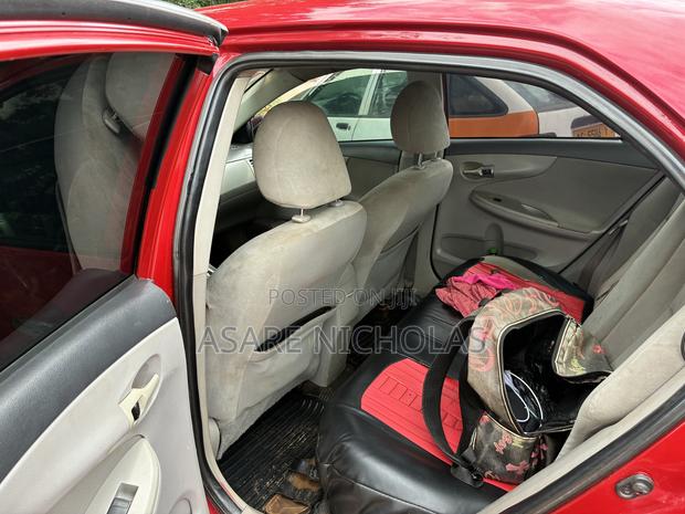 Toyota Corolla 2010 Red