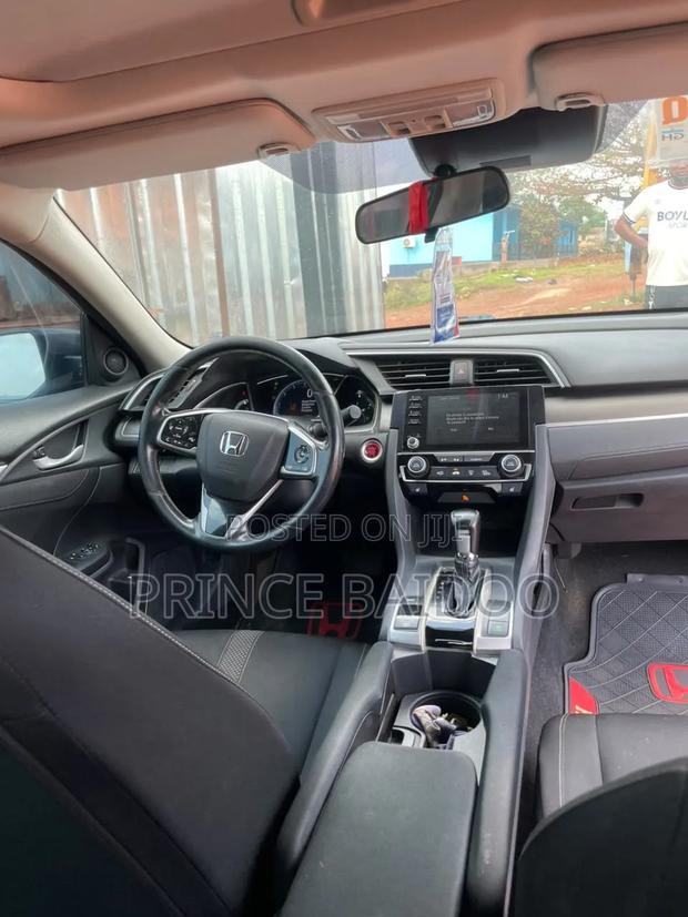 Honda Civic Sport Sedan 2019 Gray