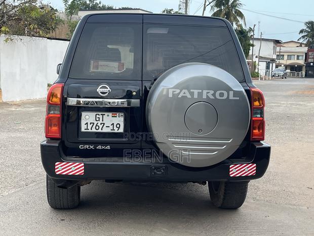 Nissan Patrol 2015 Black