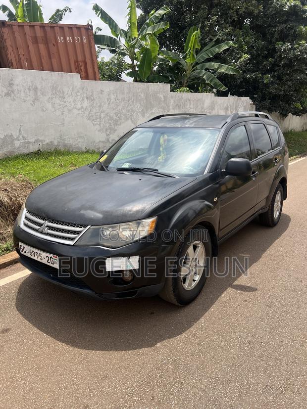 Mitsubishi Outlander 2010 Black
