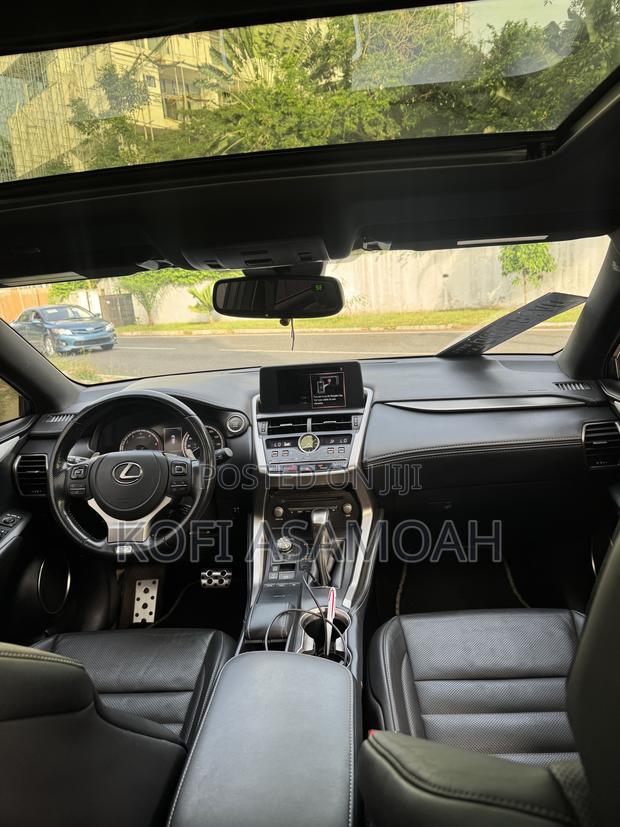 Lexus NX 300 AWD 2021 White
