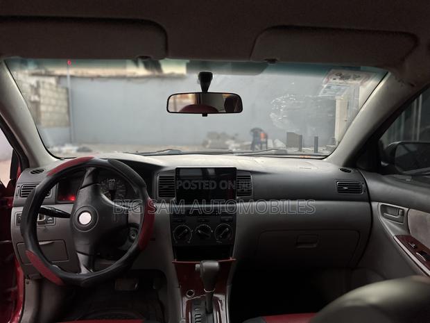 Toyota Corolla 2009 Red
