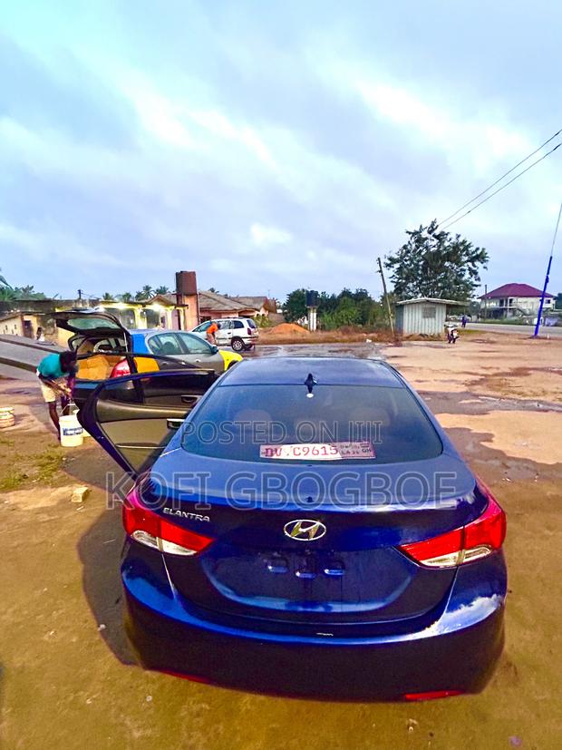 Hyundai Elantra 2013 Blue
