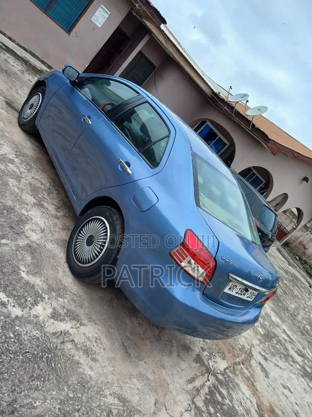 Toyota Yaris 1.5 Automatic 2009 Blue