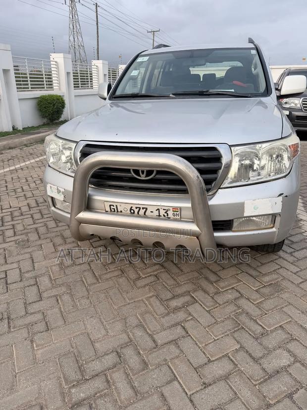 Toyota Land Cruiser 2013 Silver