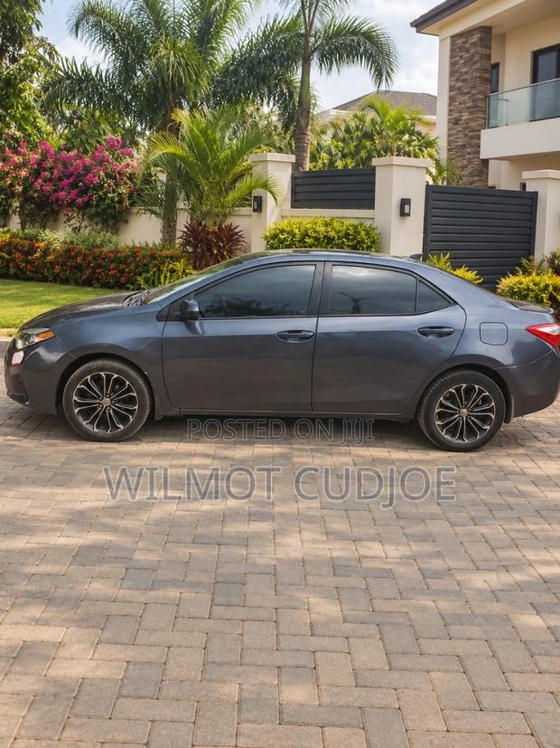 Toyota Corolla S 4dr Sedan (1.8L 4cyl CVT) 2016 Gray