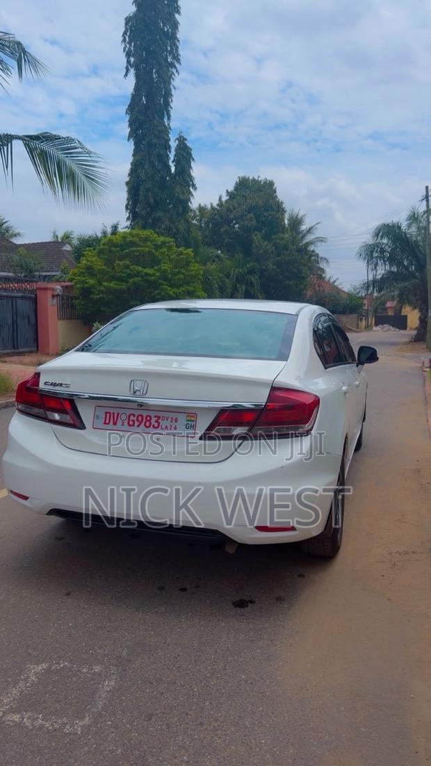 Honda Civic EX-L 4dr Sedan (1.8L 4cyl CVT) 2015 White