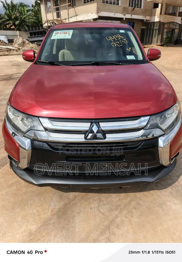 Mitsubishi Outlander 2016