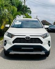 Toyota RAV4 XLE AWD 2020 White for sale