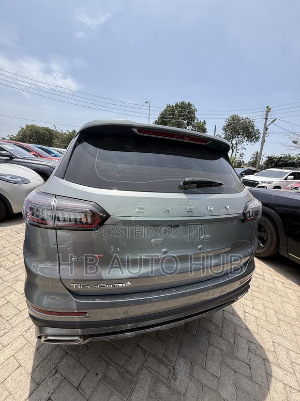 New Chery Tiggo 8 2023 Gray