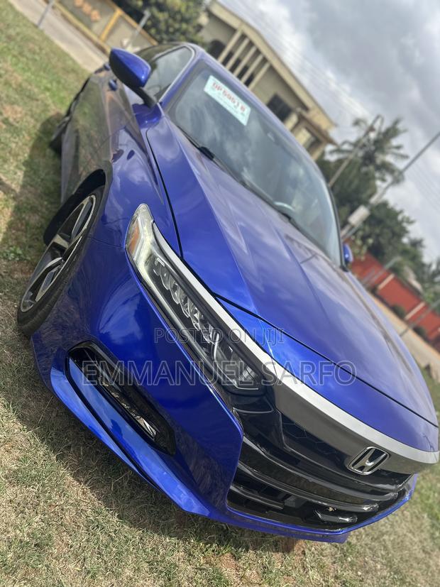 Honda Accord Sport (2.0L 4cyl Turbo 10A) 2019 Blue
