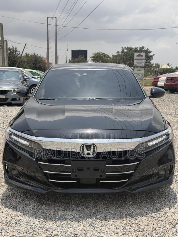 Honda Accord Touring 2.0T 2022 Black