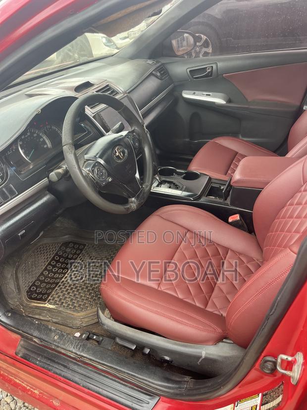 Toyota Camry SE 4dr Sedan (2.5L 4cyl 6A) 2013 Red
