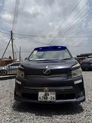 Toyota Voxy V 4WD 8-Seater 2013 Gray for sale
