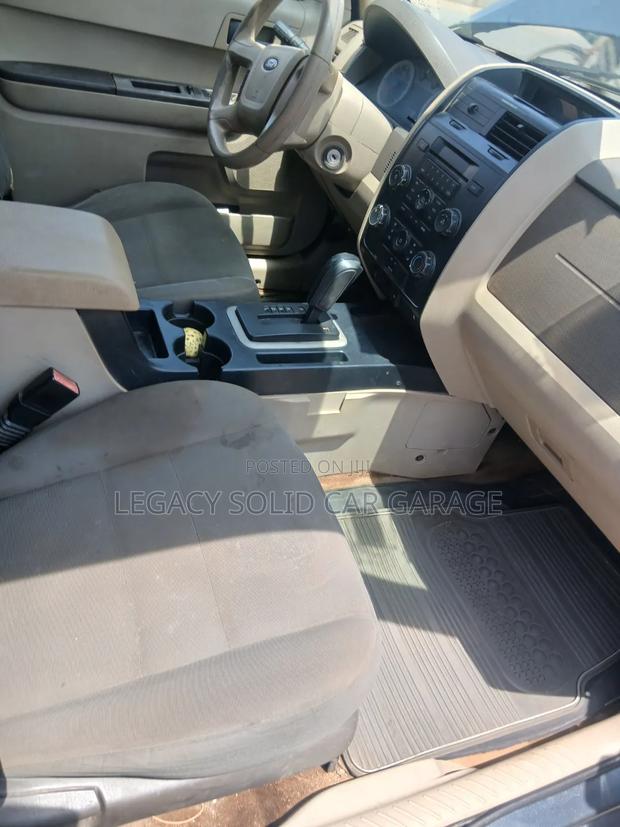 Ford Escape 2009 Gray