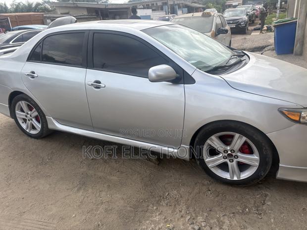 Toyota Corolla S 4dr Sedan (1.8L 4cyl 4A) 2013 Gray
