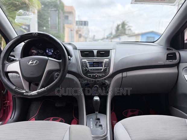 Hyundai Accent SE Sedan 2016 Red