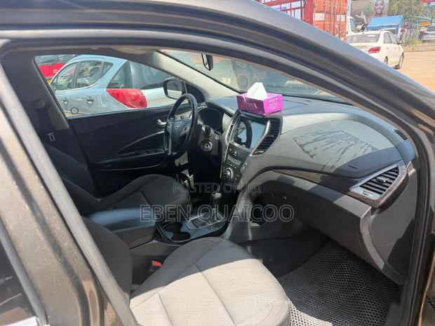 Hyundai Santa Fe 2015 Gray