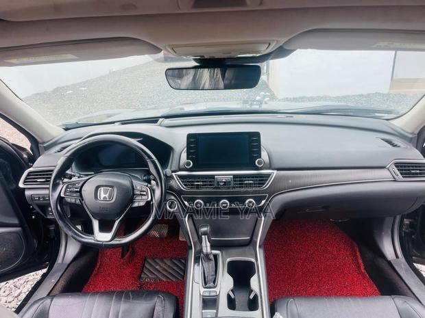 Honda Accord Touring 2018 Black