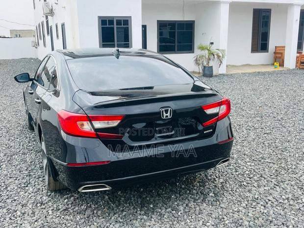 Honda Accord Touring 2018 Black
