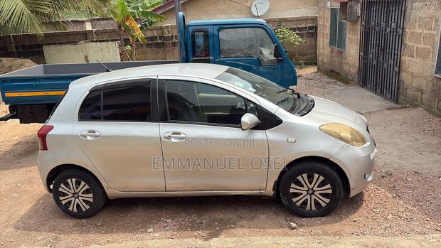 Toyota Yaris 2006 Silver
