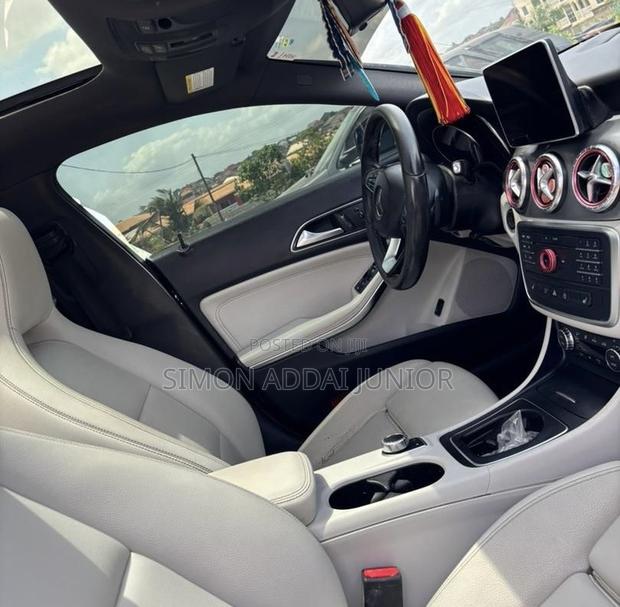 Mercedes-Benz C250 2015 Black