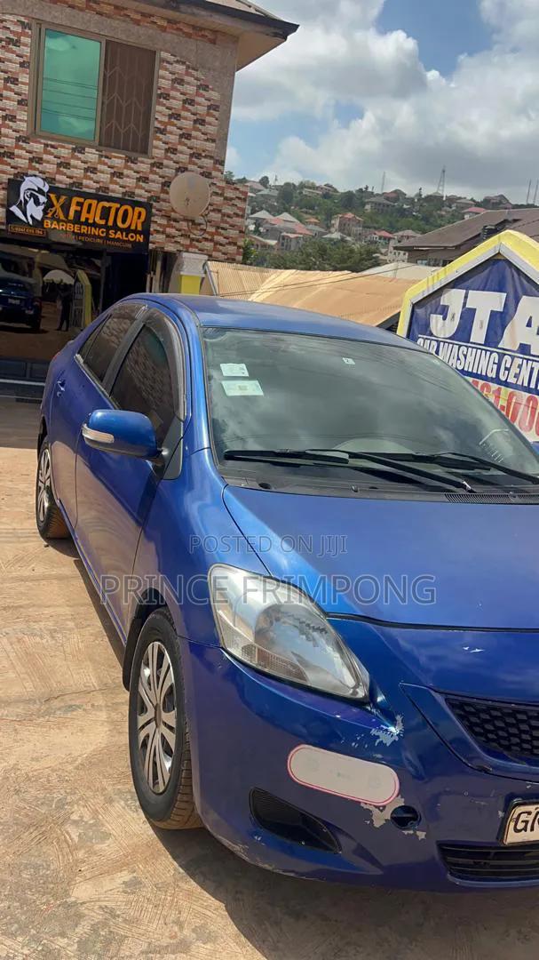 Toyota Belta 2023 Blue