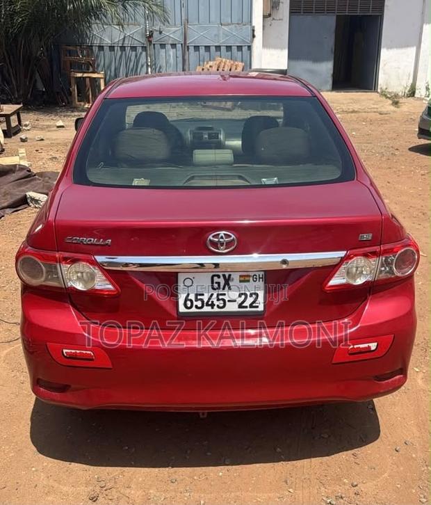 Toyota Corolla 2013 Red