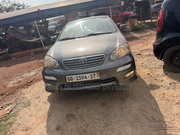 Toyota Corolla 2006 Gray