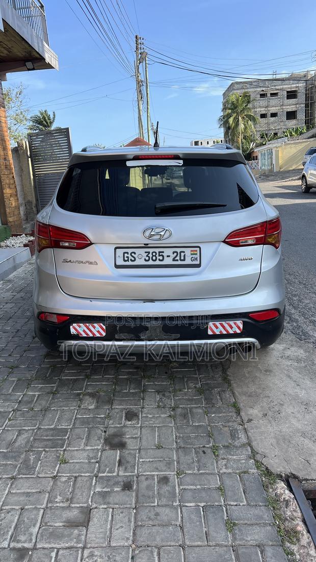 Hyundai Santa Fe 2014 Silver