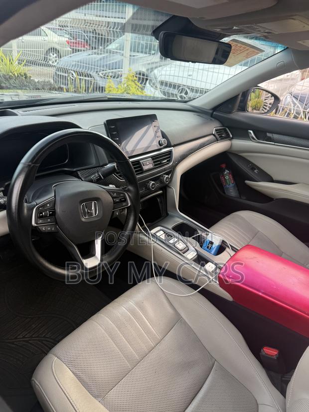 Honda Accord Sport (1.5L 4cyl Turbo CVT) 2019 Black