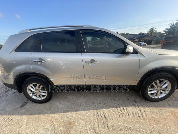 Kia Sorento LX 4dr SUV (2.4L 4cyl 6A) 2014 Gray