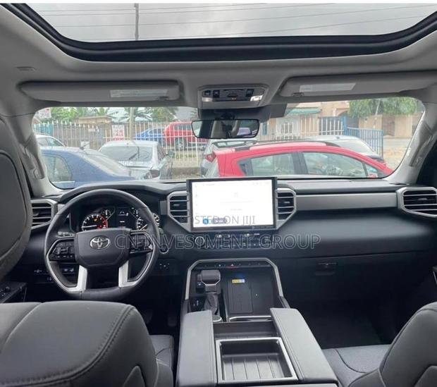 Toyota Tundra Limited Double Cab 6.5' Bed 2023 Blue