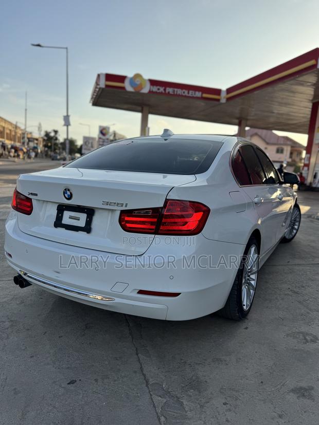 BMW 328i 2015 White