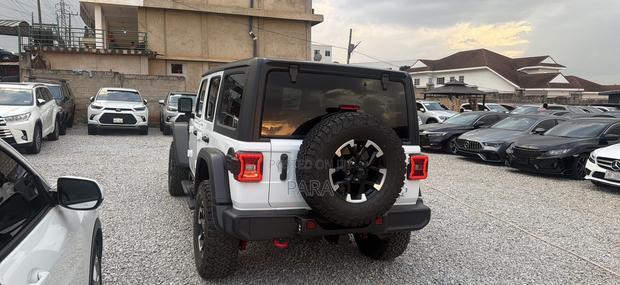 Jeep Wrangler 2024 White