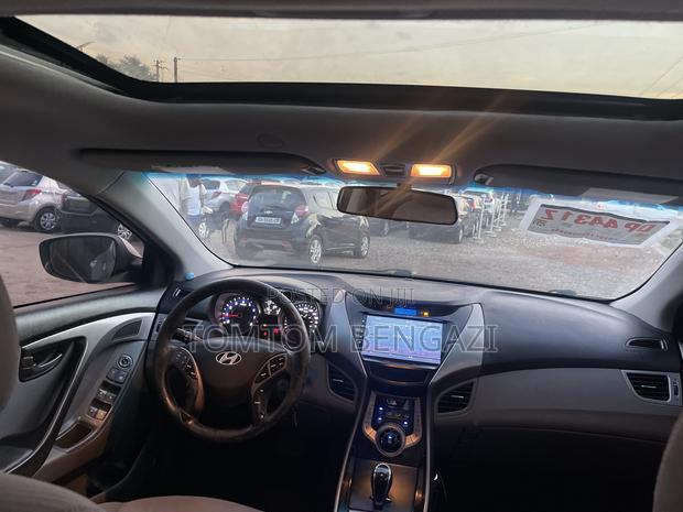 Hyundai Elantra Limited Sedan FWD (1.8L 4cyl 6A) 2013 Silver