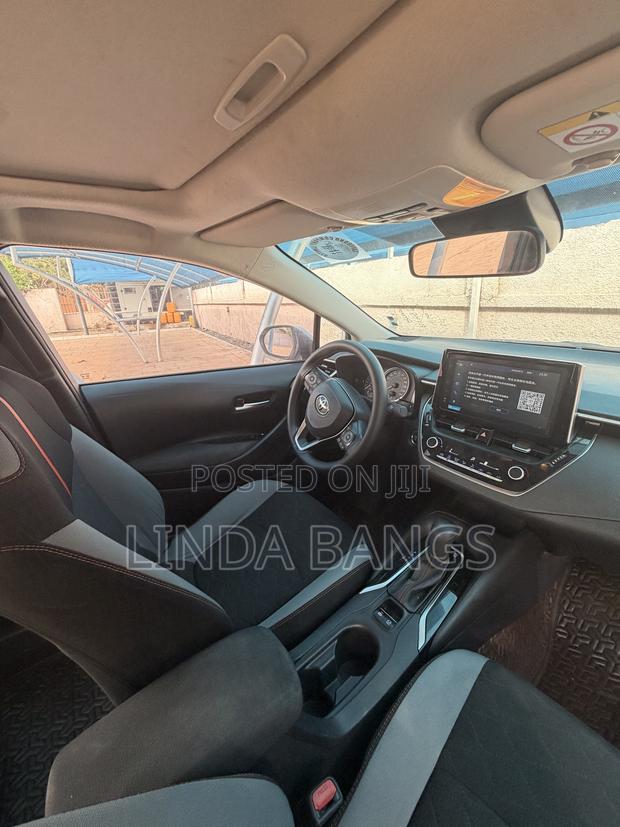 Toyota Corolla 2022 White