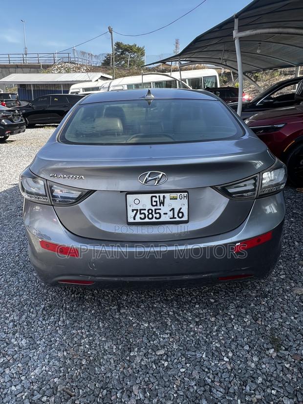 Hyundai Elantra GLS 2012 Gray