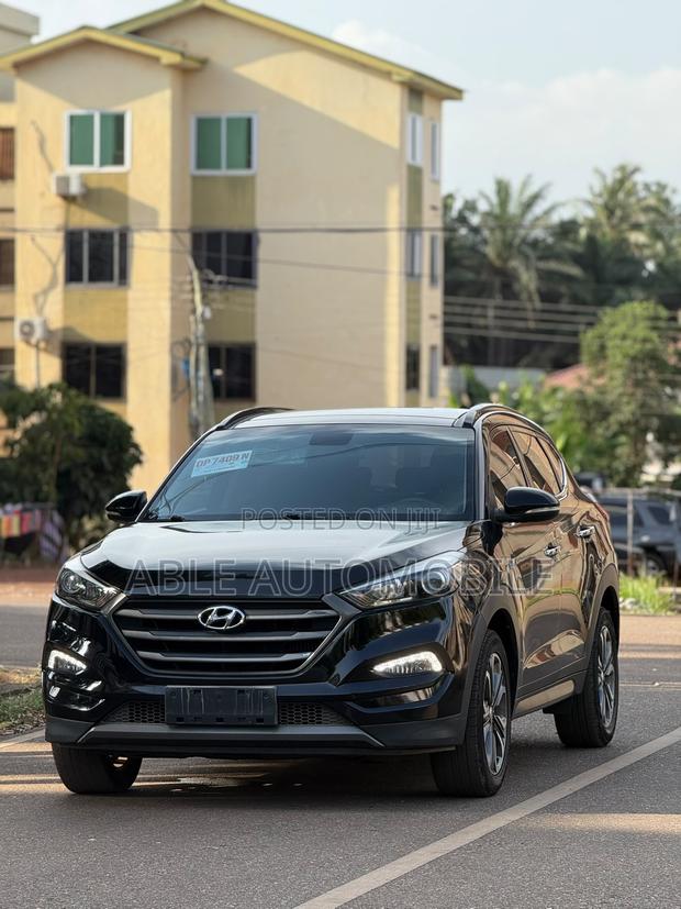 Hyundai Tucson Limited AWD 2016 Black