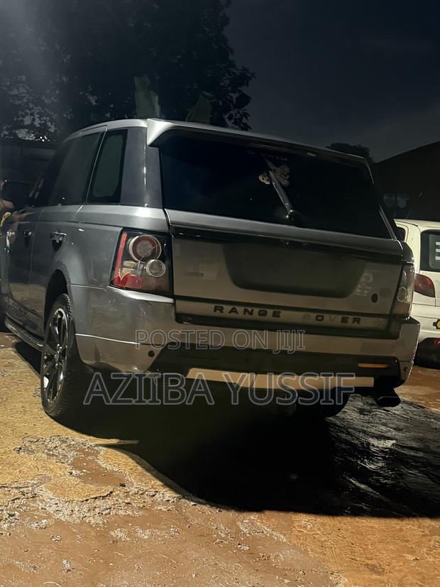 Land Rover Range Rover Sport 2009 Gray