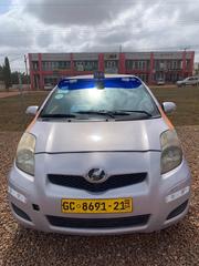 Toyota Yaris 2010 Silver for sale