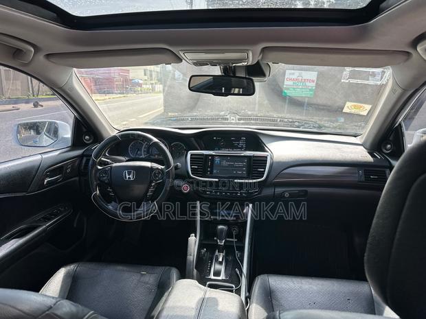 Honda Accord EX-L 4dr Sedan FWD (2.4L 4cyl 2A) 2017 White