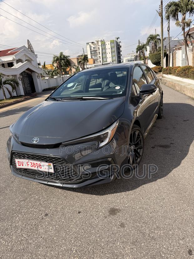 Toyota Corolla SE 2024 Gray
