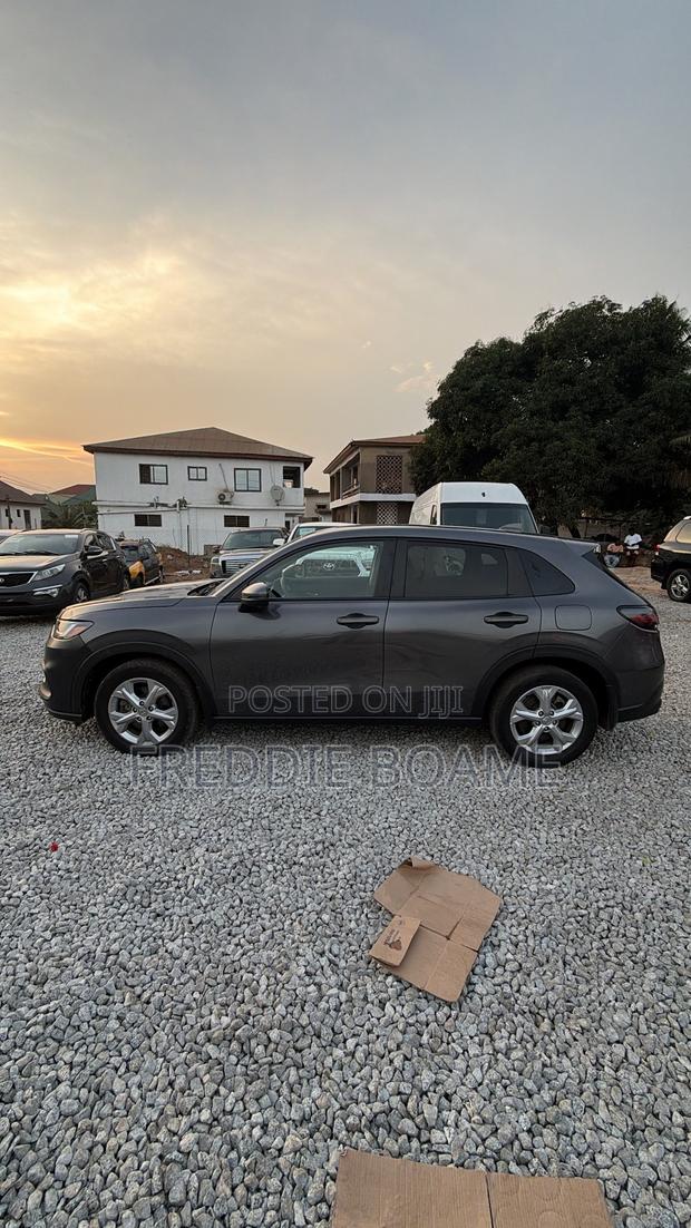 Honda CR-V 2023 Gray