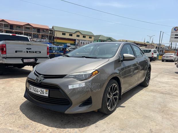 Toyota Corolla 2019 Gray