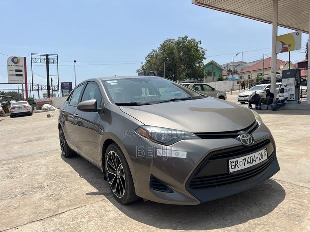 Toyota Corolla 2019 Gray