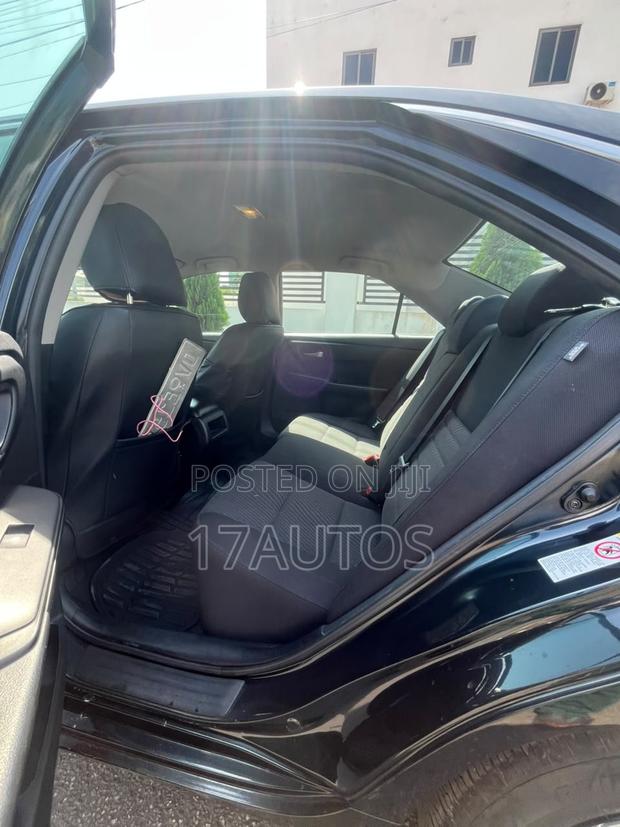 Toyota Camry 2017 Black