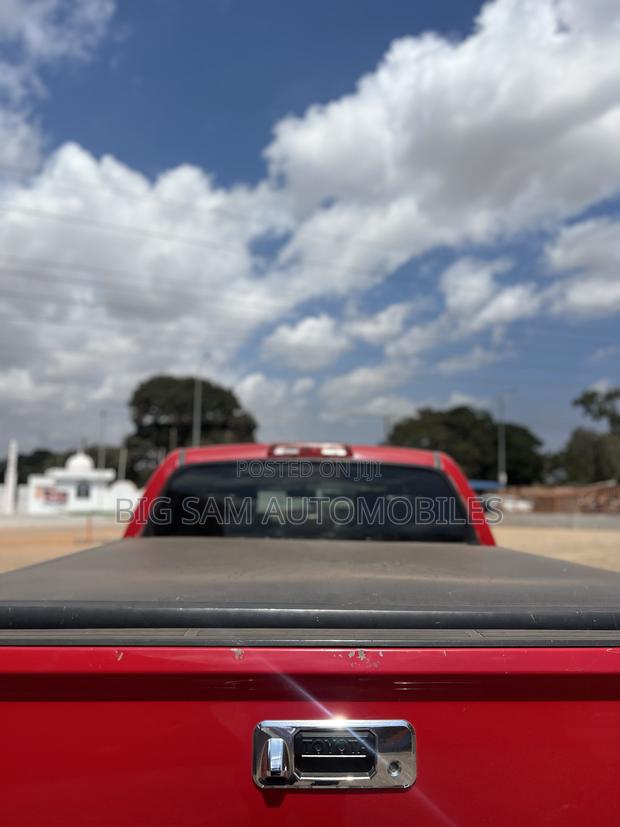 Toyota Tundra 2017 Red